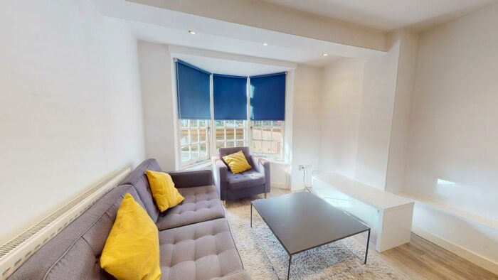 1 Bedroom Flat To Rent In Richmond Place, City Centre, Brighton, BN2