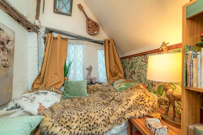3 Bedroom Cottage For Sale In The Street, Wickhambreaux, CT3