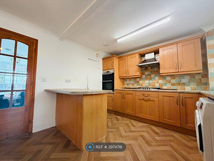 3 Bedroom Terraced House To Rent In Ramshead Crescent, Leeds, LS14