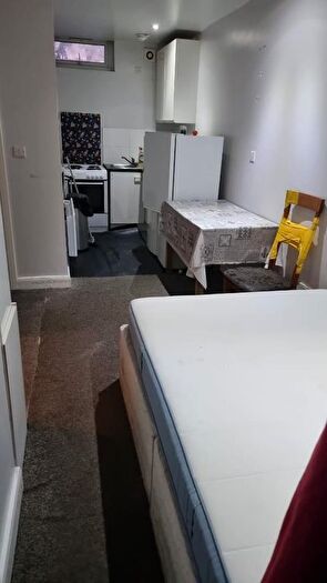 1 Bedroom Flat To Rent In The Burroughs, Hendon, NW4