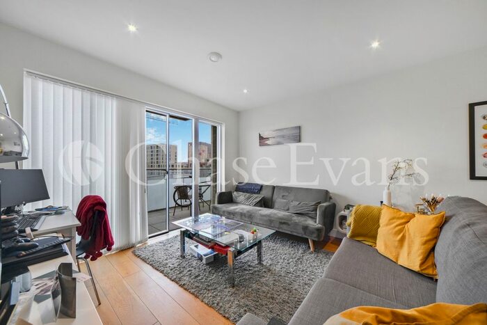 1 Bedroom Flat To Rent In Barquentine Heights, Peartree Way, Greenwich Millennium Village, Greenwich, SE10