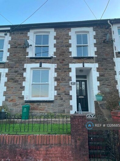 3 Bedroom Terraced House To Rent In Troedyrhiw Terrace, Treorchy, CF42