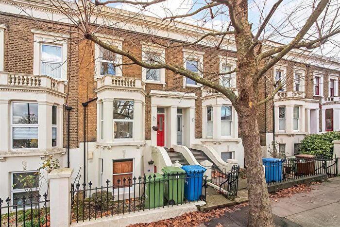 1 Bedroom Flat To Rent In Chadwick Road, London, SE15