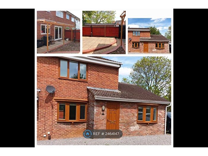 3 Bedroom Semi-Detached House To Rent In Helmsdale, Swindon, SN25