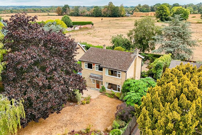 4 Bedroom Detached House For Sale In Cedar Grove, North Runcton, King's Lynn, Norfolk, PE33