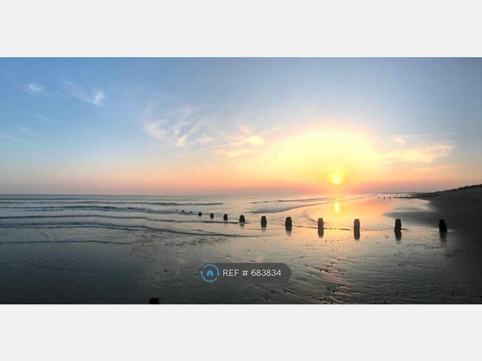 3 Bedroom Bungalow To Rent In West Wittering, West Wittering, PO20