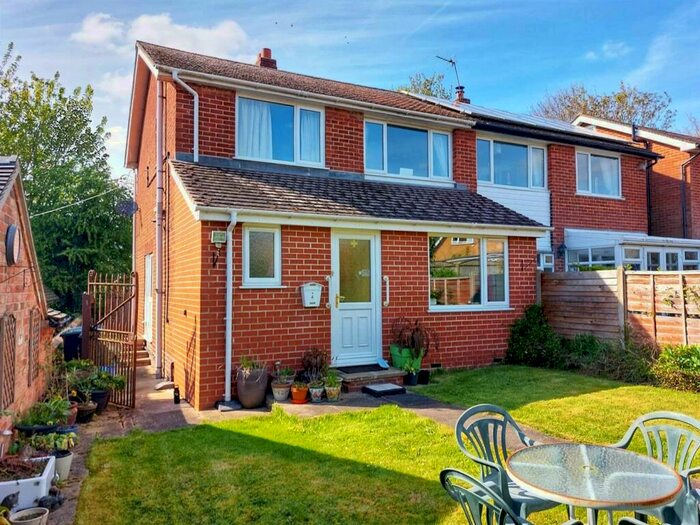 3 Bedroom Semi-Detached House For Sale In Back Lane, Shirley, Ashbourne, DE6