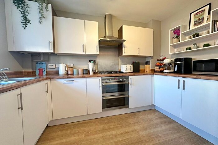 3 Bedroom Terraced House For Sale In Waterers Way, Bagshot, GU19