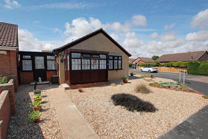 2 Bedroom Detached Bungalow For Sale In Chanctonbury Way, Sutton-On-Sea, LN12