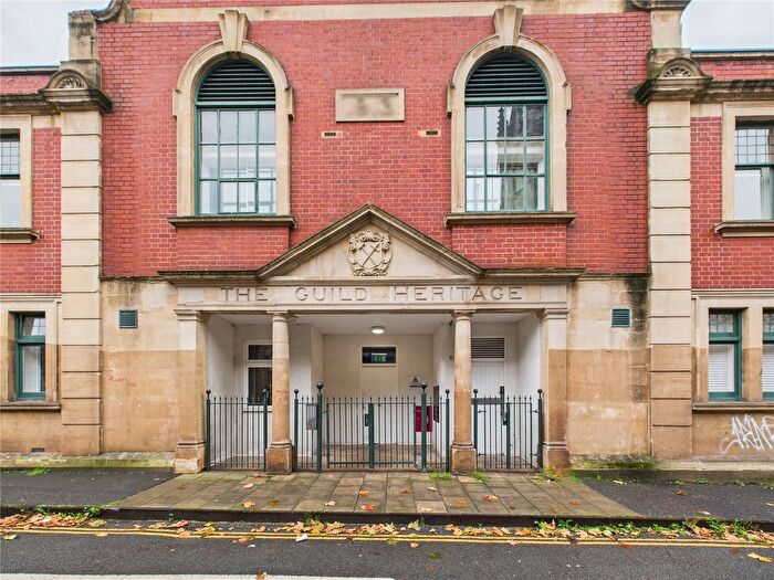 1 Bedroom Flat For Sale In Braggs Lane, Bristol, BS2