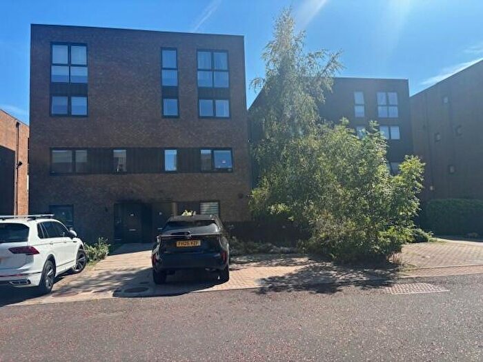 1 Bedroom Flat To Rent In London Avenue, Dalmarnock, Glasgow, G40