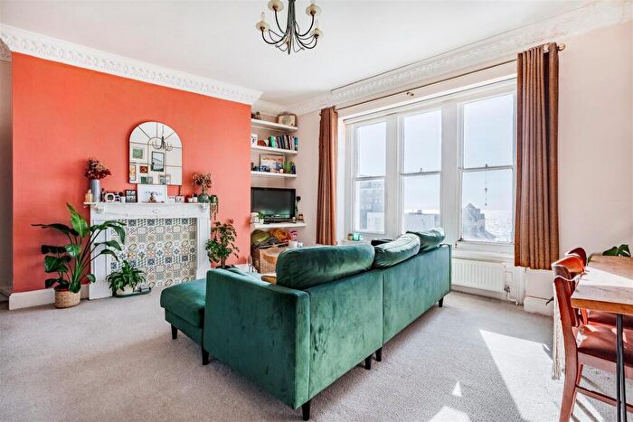 2 Bedroom Apartment For Sale In St. Catherines Terrace, Hove, BN3