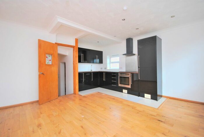 1 Bedroom Flat To Rent In Crystal Palace Road, London, SE22