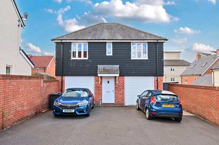 1 Bedroom Coach House For Sale In Saddle Way, Andover, SP11
