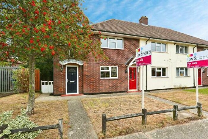 2 Bedroom Maisonette To Rent In Ayling Close, Gosport, PO13