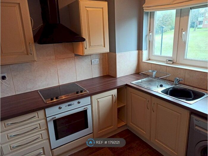 1 Bedroom Flat To Rent In Southey Green Road, Sheffield, S5