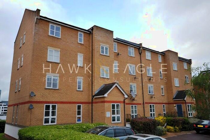 1 Bedroom Flat To Rent In Wheatsheaf Close, London, Greater London., E14