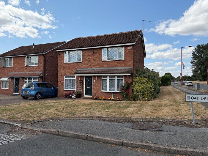 4 Bedroom Detached House For Sale In Oak Drive, Erdington, Birmingham, B23