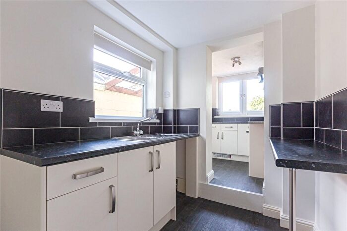 2 Bedroom Detached House To Rent In Jubilee Road, Kingswood, Bristol, BS15