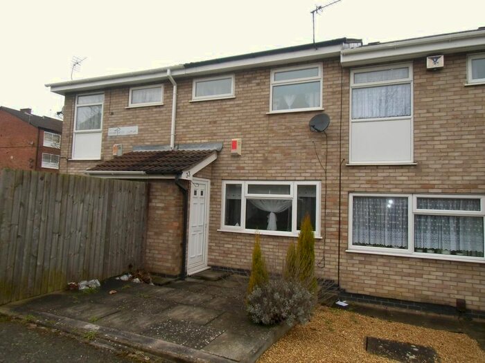 2 Bedroom Property To Rent In Keepers Walk, Leicester, LE4