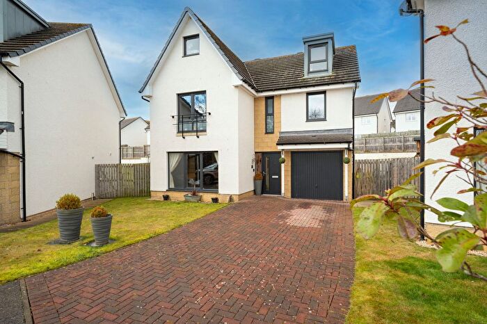 5 Bedroom Detached House For Sale In Bowmore View, Inverness, IV3