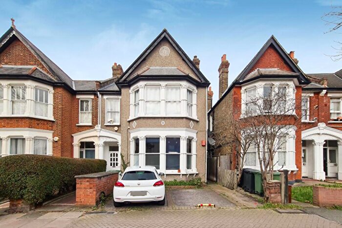 1 Bedroom Apartment To Rent In Culverley Road, London, SE6