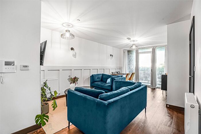 1 Bedroom Flat For Sale In Marri Street, Watford, Hertfordshire, WD24