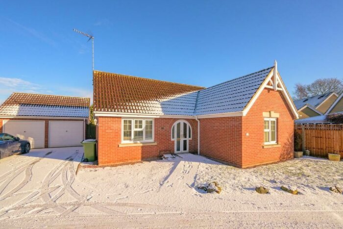 2 Bedroom Detached Bungalow For Sale In Glendon Gardens, Leverington, Wisbech, Cambridgeshire, PE13