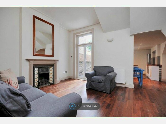 1 Bedroom Flat To Rent In Maida Vale, London, W9