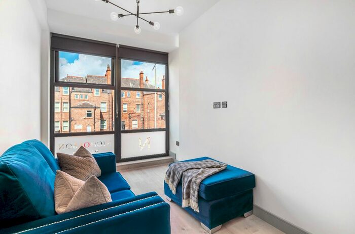 1 Bedroom Flat To Rent In Claughton Street, St Helens, WA10