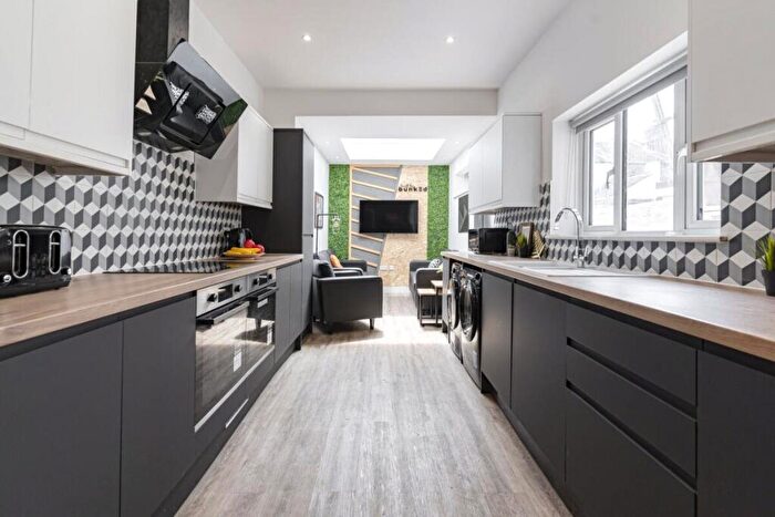 7 Bedroom House To Rent In Manners Road, Southsea, Hampshire, PO4