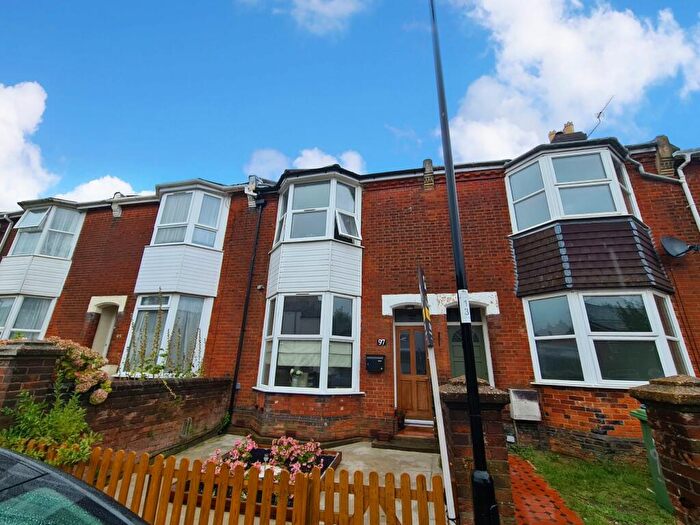 3 Bedroom Terraced House To Rent In Avenue Road, Southampton, SO14