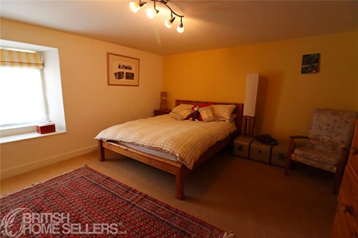 4 Bedroom Detached House For Sale In High Street, Swanage, Dorset, BH19 - Photo 12