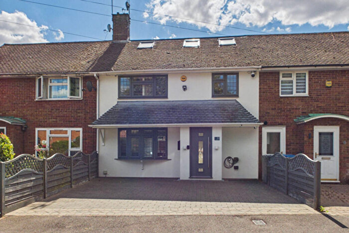 5 Bedroom Terraced House For Sale In Micklem Drive, Hemel Hempstead, HP1