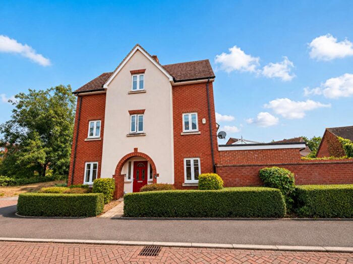 4 Bedroom Town House For Sale In Fitzgerald Court Little Billing, Northampton, NN3