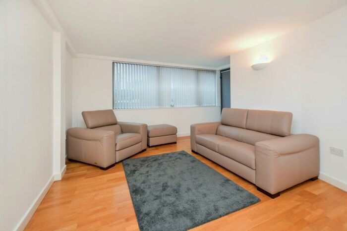 2 Bedroom Flat To Rent In The Nile, City Road East, Southern Gateway, Manchester, M15