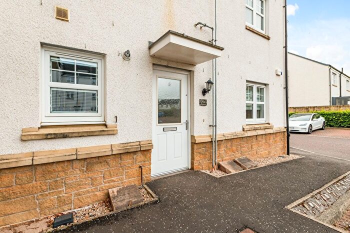 2 Bedroom Flat For Sale In Leyland Road, Bathgate, West Lothian, EH48