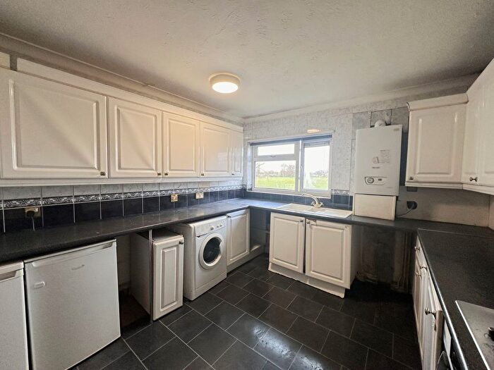 2 Bedroom Flat To Rent In Green Park Road, Southampton, Hampshire, SO16