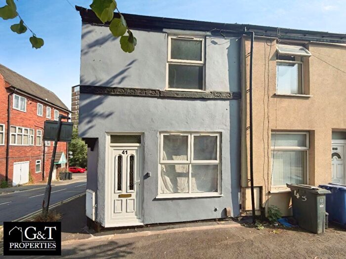 2 Bedroom End Of Terrace House To Rent In Church Street, Brierley Hill, DY5