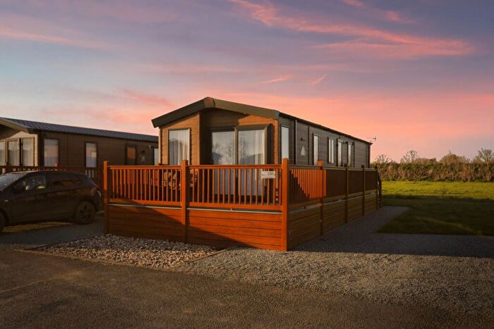 2 Bedroom Detached House For Sale In Pettaugh Road, Stonham Aspal, Stowmarket, Suffolk, IP14