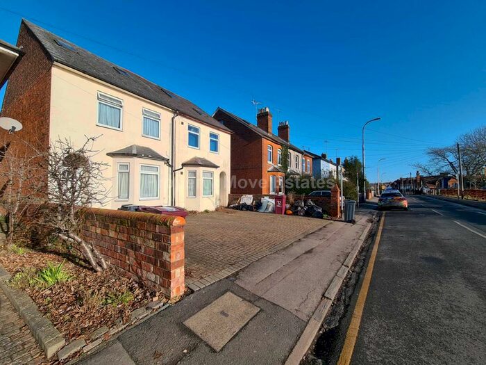 4 Bedroom Semi-Detached House To Rent In Crescent Road, Reading RG1