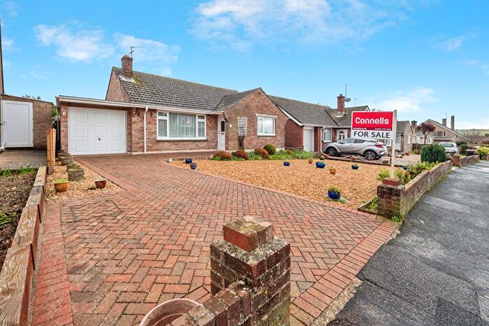 2 Bedroom Detached Bungalow For Sale In Moorcombe Drive, Preston, Weymouth, DT3