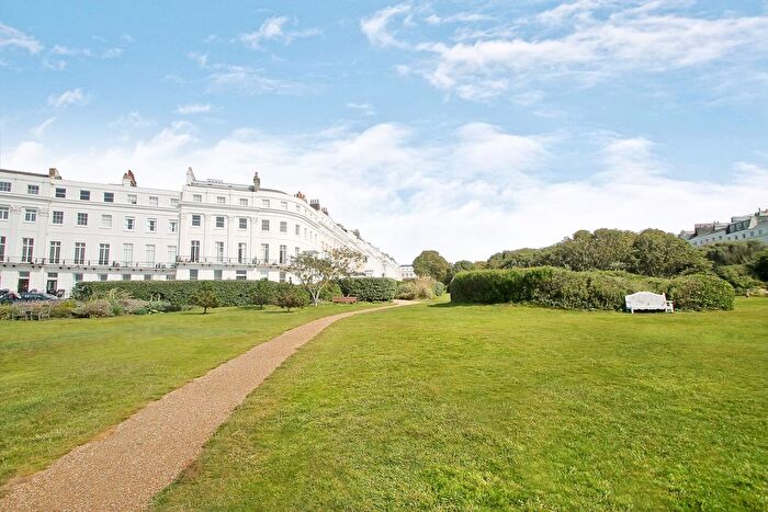 1 Bedroom Flat To Rent In Sussex Square, Brighton, East Sussex, BN2