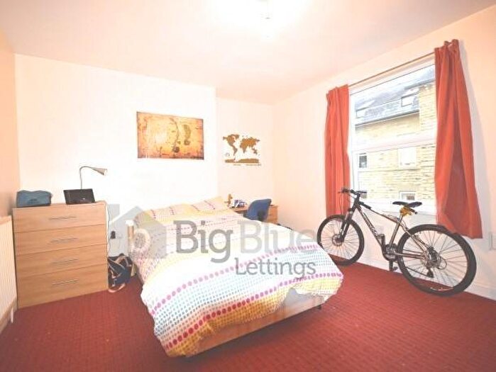 8 Bedroom House To Rent In Cardigan Road, Leeds, LS6