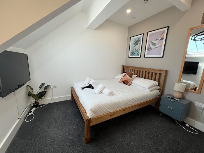 1 Bedroom Apartment To Rent In Well Street, Buckingham, MK18