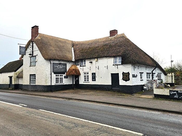 3 Bedroom Pub Retail Property / Shop For Sale In Old Inn, Kilmington, Devon, EX13