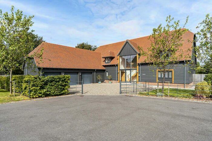 5 Bedroom Detached House For Sale In Dropshort Farm, Childrey, OX12