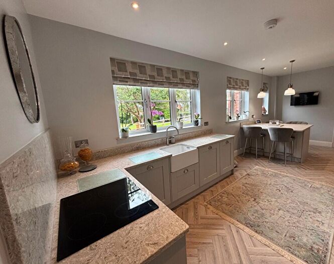 4 Bedroom Detached House For Sale In All Hallows Road, Blackpool, Lancashire, FY2