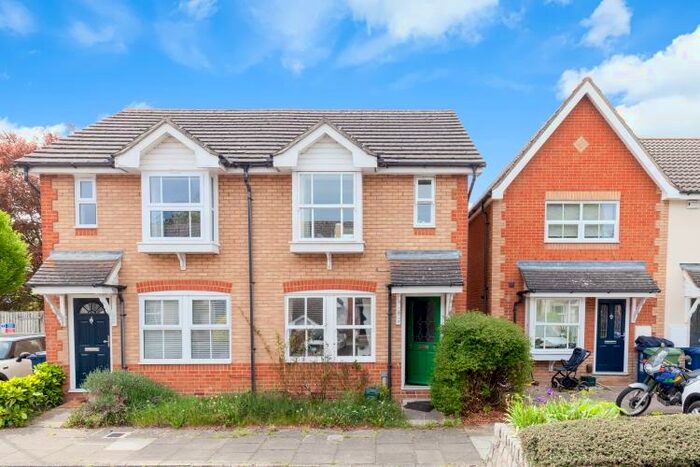 2 Bedroom End Of Terrace House To Rent In Prestwich Place Oxford, OX2