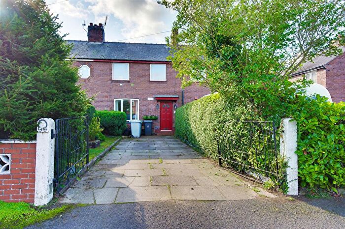 Mews For Sale In Stringer Avenue, Wheelock, Sandbach, Cheshire, CW11